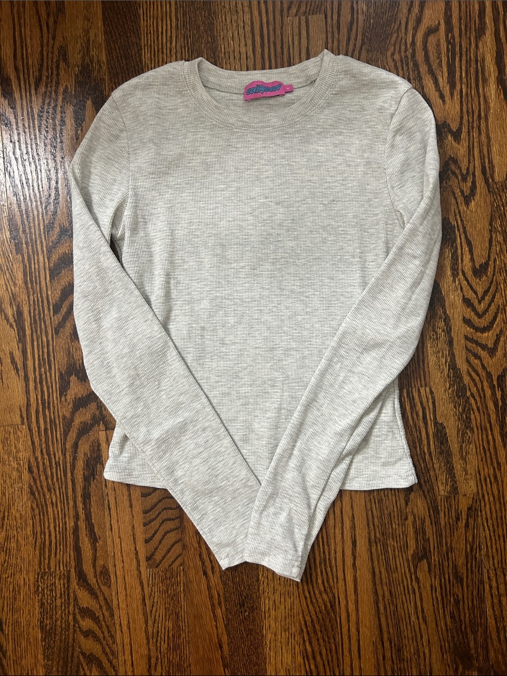 ✨ Edikted Ribbed Long Sleeve Crewneck Top